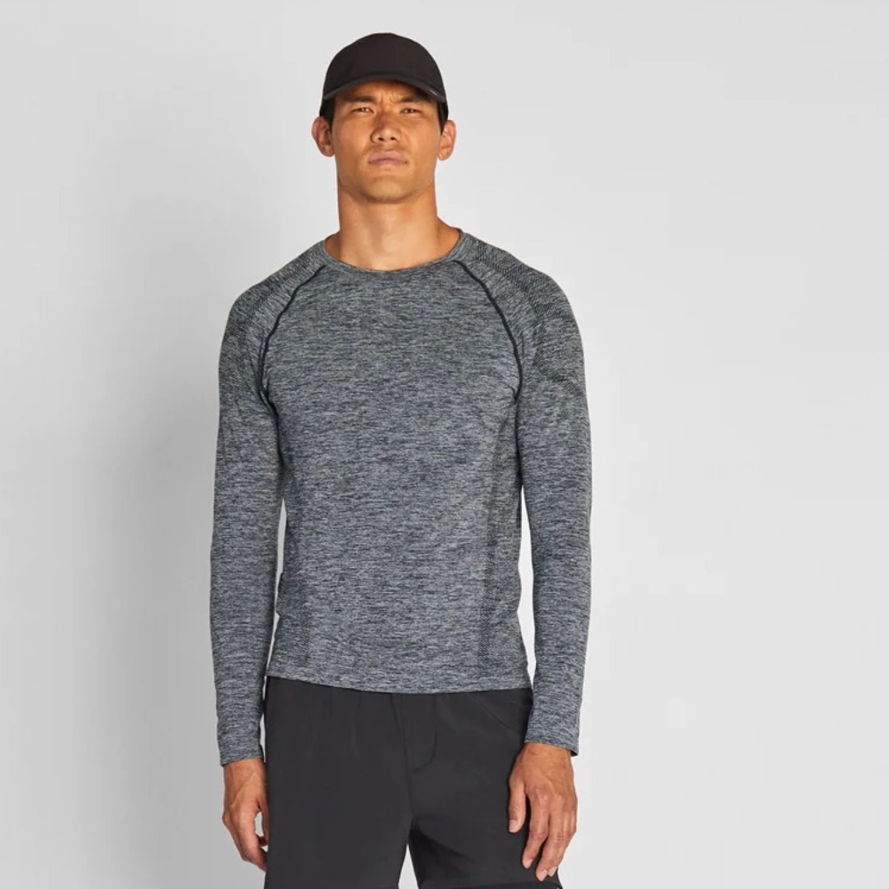 Mack Weldon Men’s Stealth Long Sleeve Shirt Sweat-Wicking Seamless Sz L EUC Gray